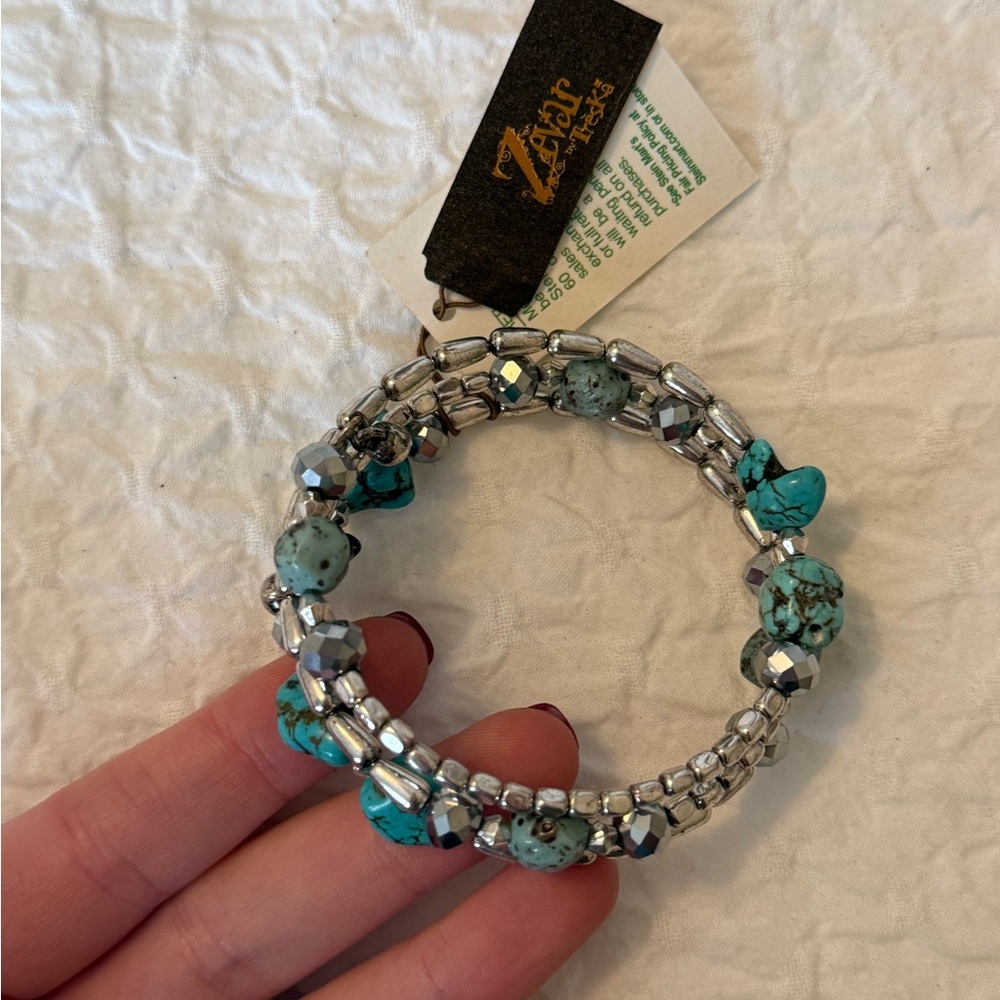 Turquoise & Silver Beaded Wrap Bracelet – NWT - Picture 6 of 8